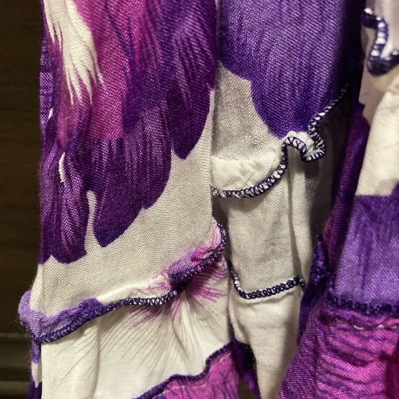 Purple and white sundress, Flowy, Boho, hippie, ruffles, elastic straps & bodice - Picture 6 of 12